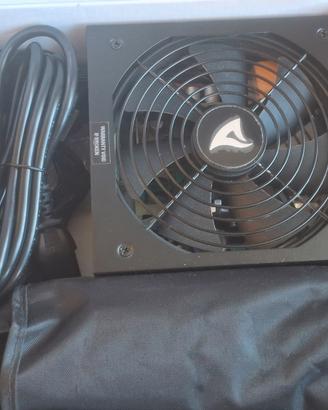 Alimentatore Sharkoon 550W 