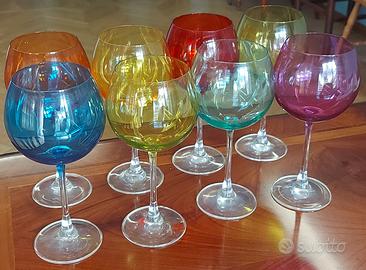 8 BICCHIERI DA VINO COLORATI
