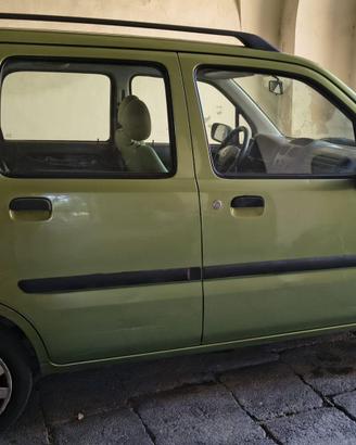 Opel Agila (2003) – Pratica, economica, pronta.