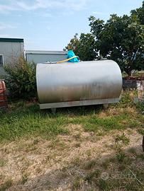 Cisterna in acciaio