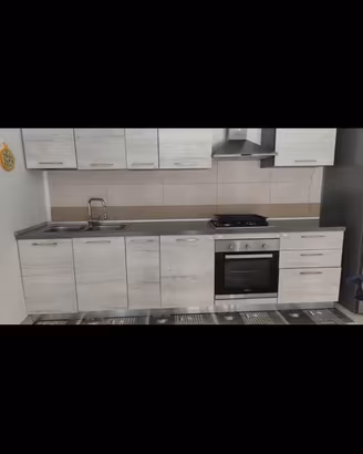 cucina 290cm in eccellente stato