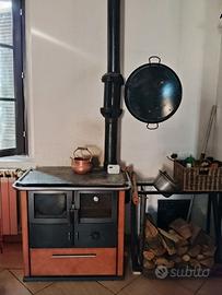 STUFA A LEGNA CON FORNO + ACCESSORI