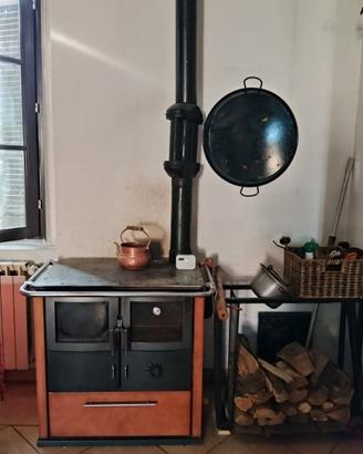STUFA A LEGNA CON FORNO + ACCESSORI