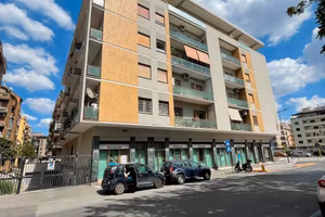 Cantina di 12 mq Piazza conca d'oro 15