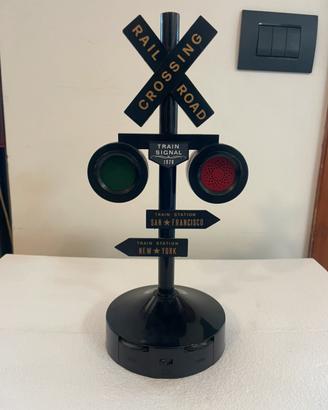 Radio vintage segnale ferroviario americano rail