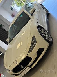 Maserati Ghibli V6 Diesel 275 CV