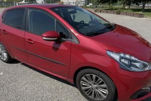 Peugeot 208 benzina, distribuzione revisionata ‘25