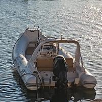 Sacs 690 con motore mercury varado200cv