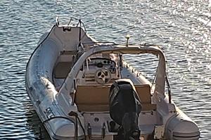 Sacs 690 con motore mercury varado200cv