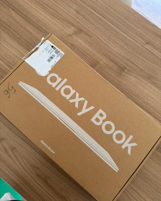 Samsung galaxy book4