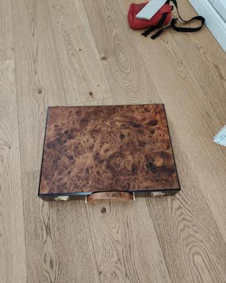 Valigetta portadocumenti vintage in legno e radica