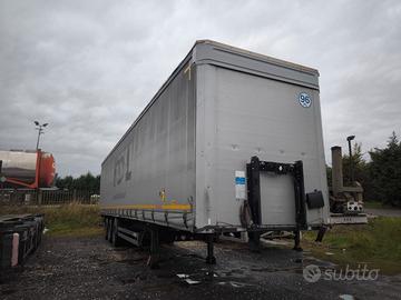 SEMIRIMORCHIO CENTNA E TELONE KOGEL