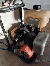 Decespugliatore zappa a motore Echo srm 200