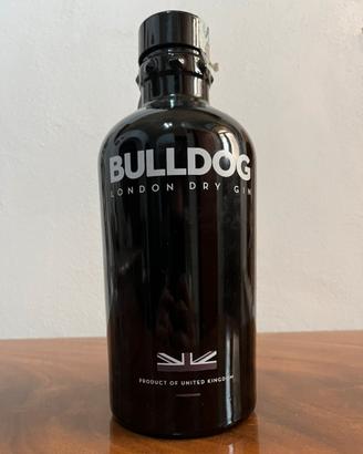 Bottiglia vuota Bulldog London dry gin