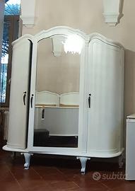 Camera da letto completa in stile classico