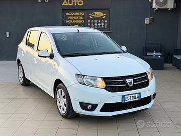 Dacia Sandero 1.2 GPL 75CV Lauréate Garanzia 12 Me