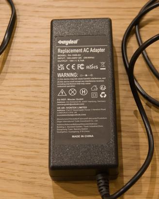 Caricabatterie Sunydeal PA-1900-02 90W 19V 4,74A