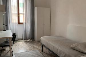 Stanza singola-Statuto-con balcone