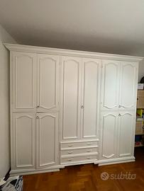 Armadio , comò e specchiera