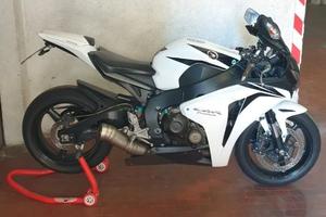 Honda CBR 1000 RR Fireblade