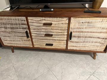 Mobile basso in legno