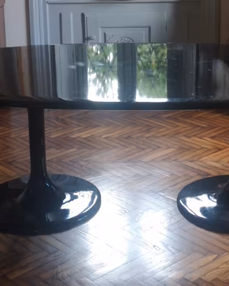 tavolo da pranzo laccato nero