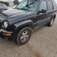 Jeep Cherokee anno 2004 gasolio