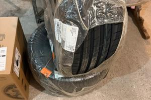 2 Gomme nuove 265/30 R20 94y xl