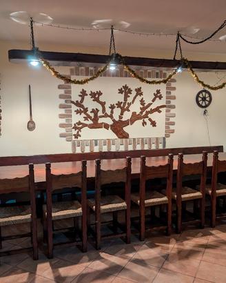 tavolo per taverna+sedie e lampadario 