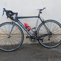 bici da corsa cannondale caad 10