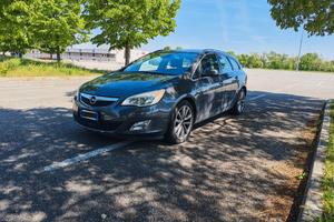 Opel Astra 1.7 