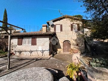 CASA INDIPENDENTE A OLEVANO ROMANO