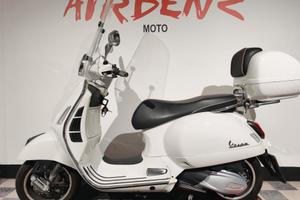 Vespa GTS 300 SUPER 2023 *full*