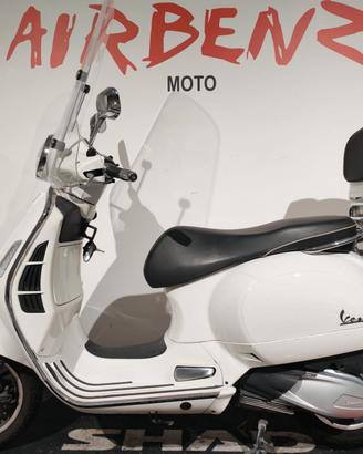 Vespa GTS 300 SUPER 2023 *full*