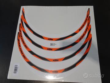 SET DI ADESIVI PER ANELLO DEL CERCHIO KTM