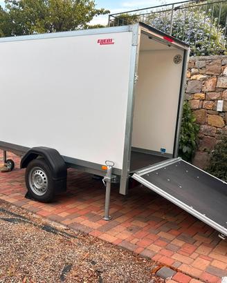 Rimorchio leggero furgonato Brenderup-Ellebi 750Kg