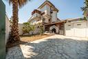 porzione-di-villa-mq-80-con-giardino-e-terrazzo