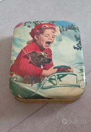 scatola in latta Motta