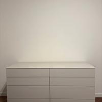 Comò Dall’Agnese modello Lama – 150 x 75 cm, lacca