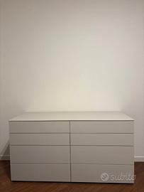 Comò Dall’Agnese modello Lama – 150 x 75 cm, lacca