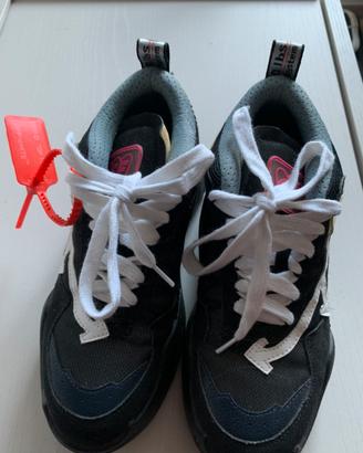 Scarpa "OFF-WHITE"
