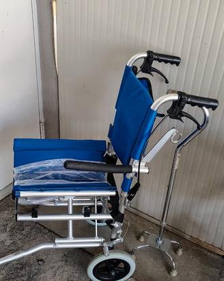 Carrozzina e materiali vario per Disabile