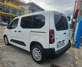 Opel Combo Cargo 1.6 Diesel 100CV 3posti Vetrato