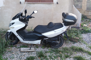 Kymco xciting 250i