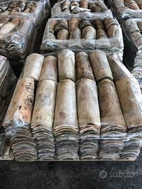 Coppi e tegole antichi