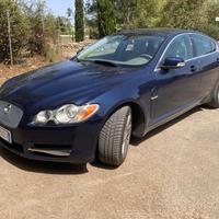 Jaguar XF modello luxury