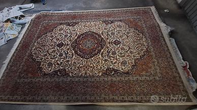 TAPPETO PERSIANO LAVORATO A MANO 310 X 218