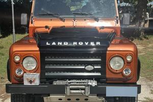LAND ROVER DEFENDER LIMITED EDITION "FIRE"