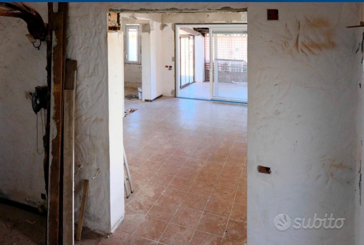 Casa – Santu Giuanni Suèrgiu/San Giovanni Suergiu, Palmas - Altro