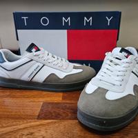 Sneakers Tommy Jeans (size 45)